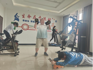 健身房.png
