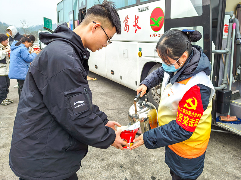 溫暖回家路  樊林.jpg